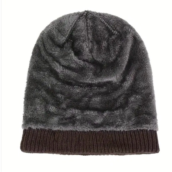 Black Knitted Beanie with Plush Fleece Lining - Picture 2 of 5